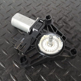 MERCEDES BENZ A CLASS W176 GENUINE FRONT WINDOW REGULATOR MOTOR 968740100