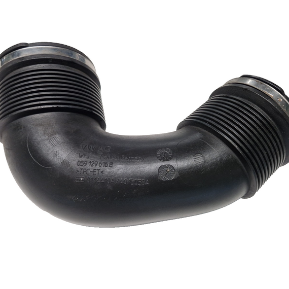 16-20 AUDI Q7 4M GENUINE AIR INTAKE PIPE HOSE 059129616B
