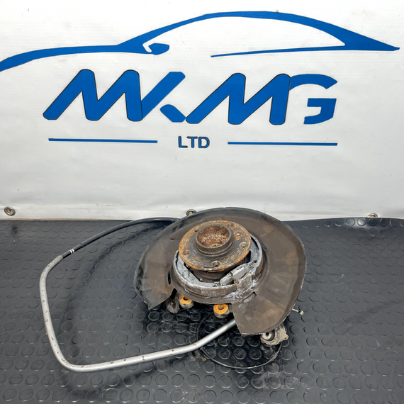 2017 BMW 4 SERIES F32 M-SPORT REAR LEFT PASSENGER SIDE WHEEL HUB 2344797