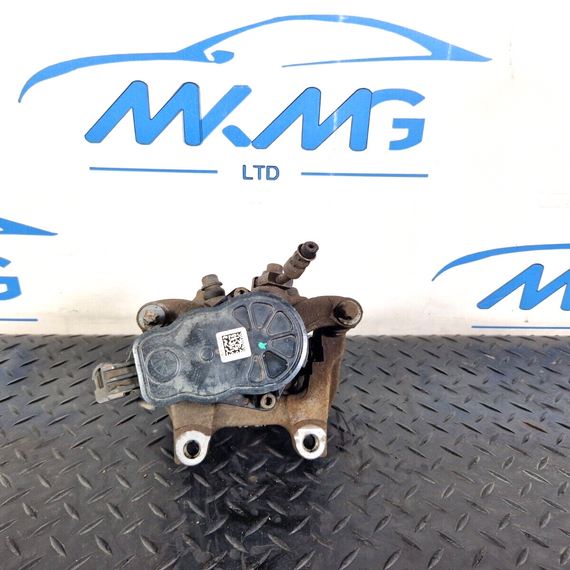 19-ON MERCEDES A CLA C118 W177 REAR RIGHT O/S ELECTRIC BRAKE CALIPER A2474230898