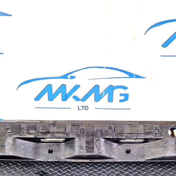 06-14 MERCEDES BENZ SPRINTER W906  REAR DOOR SILL STEP COVER TRIM A9066860074