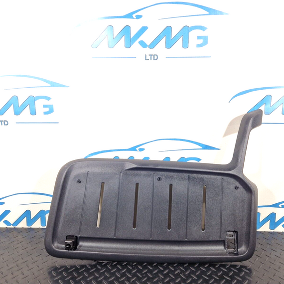 18-ON MERCEDES BENZ SPRINTER W907 W910 SUN VISOR HOLDER DRIVERS SIDE A9106902100