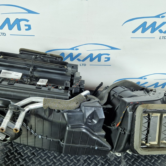 16-19 AUDI A4 B9 GENUINE OEM COMPLETE HEATER MATRIX BOX 8W2820005AG 4M2820021A