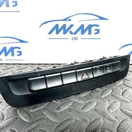 12-18 MERCEDES A B-CLASS W176 W246 GENUINE WARNNG LIGHT SWITCH A2469052902