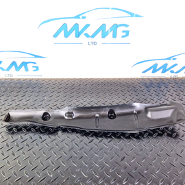 16-19 AUDI A4 B9 S-LINE GENUINE FRONT RIGHT WING FILLER INSULATOR 8W0821112