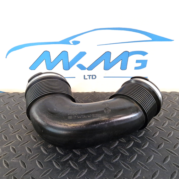 16-20 AUDI Q7 4M GENUINE AIR INTAKE PIPE HOSE 059129616B