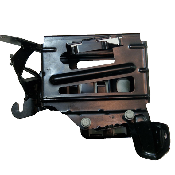 11-19 MERCEDES BENZ ML W166 AUXILIARY BATTERY MOUNT SUPPORT BRACKET A1665401240