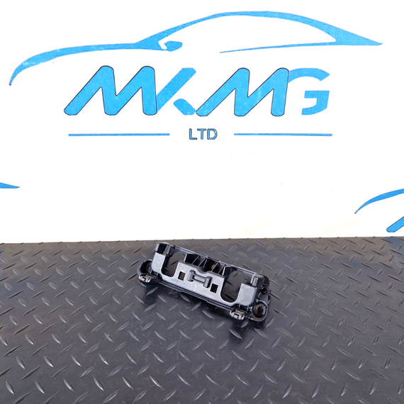 14-19 MERCEDES BENZ GLA X156 OEM DISPLAY SCREEN HOLDER BRACKET A1766806900