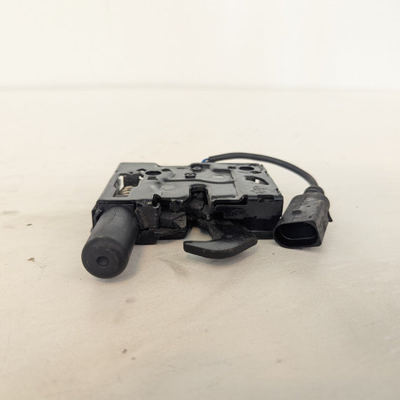 16-19 AUDI A4 AVANT B9 S-LINE OEM BONNET LOCK 8W0823509