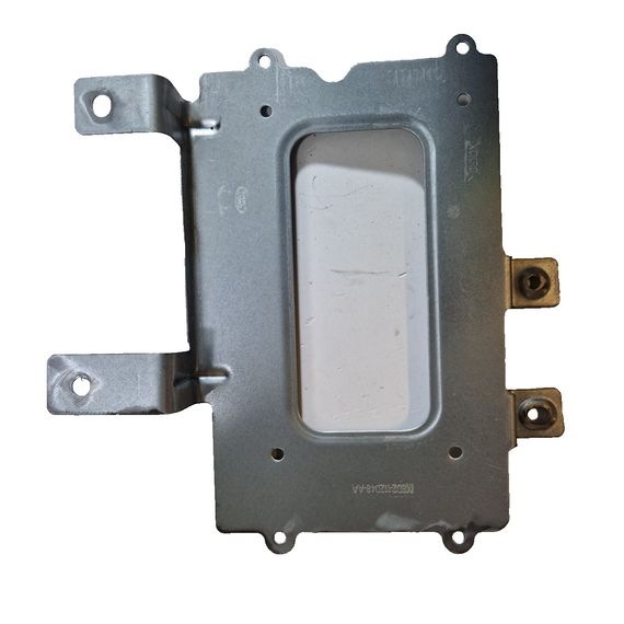 19-ON RANGE ROVER EVOQUE L551 AUDIO MODULE BRACKET MOUNT M8D2112D48AA