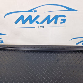 16-19 AUDI A4 B9 FRONT RIGHT WINDSCREEN WEATHER STRIP MOULDING STRIP 8W0854328C