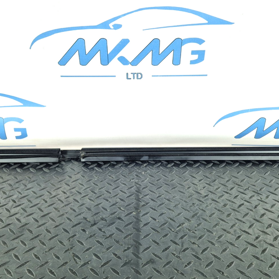 OEM MERCEDES C CLASS W205 REAR LEFT WINDOW SEALING RAIL DOOR STRIP A2057350365