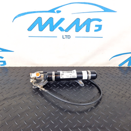 12-18 MERCEDES BENZ W176 GENUINE BONNET PRESSURE ACTUATOR A2468600200