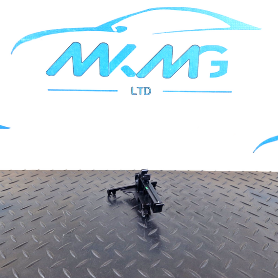 15-18 AUDI A7 4G GENUINE WIRE MOUNT BRACKET 059971504J