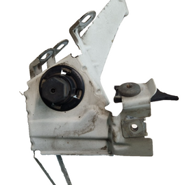 11-18 BMW 6 SERIES F13 BONNET HOOD ADJUSTER BRACKET FITS LEFT & RIGHT 7183752