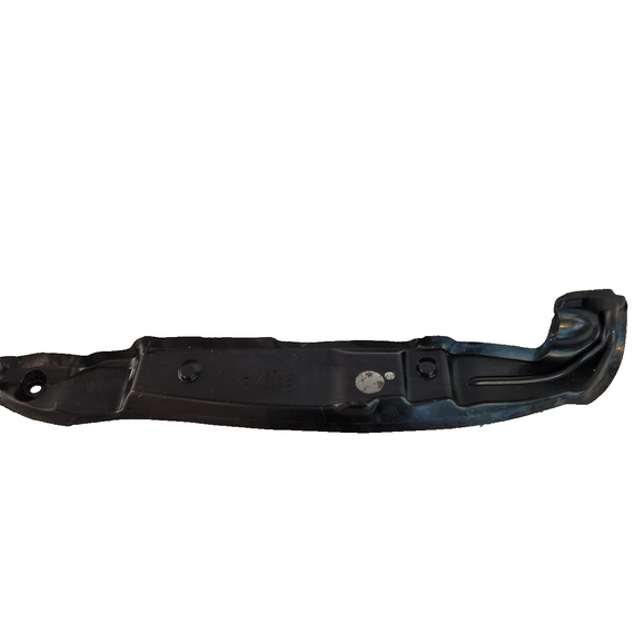 12-18 AUDI A6 C7 GENUINE FRONT WING BRACKET LEFT PASSENGER SIDE 4G0821111