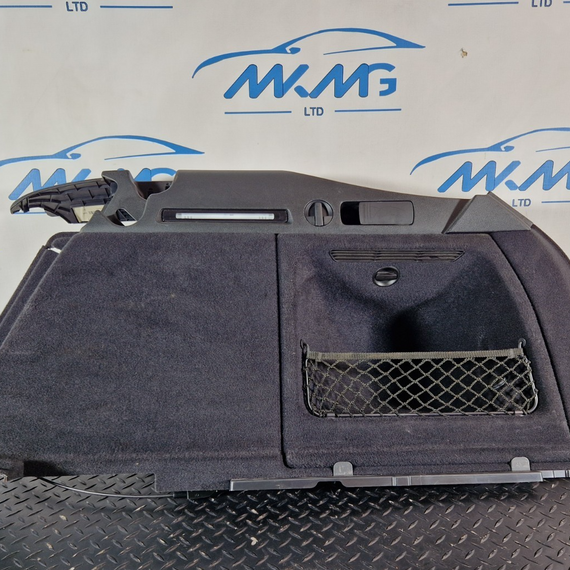 16-19 AUDI A4 B9 ESTATE GENUINE REAR RIGHT DRIVER SIDE BOOT TRIM PANEL 8W9863880