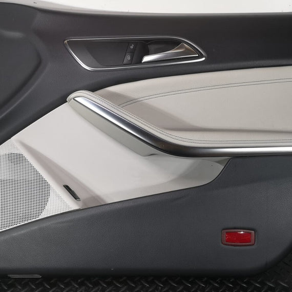 13-19 MERCEDES BENZ CLA W117 GENUINE FRONT RIGHT DRIVER SIDE DOOR PANEL 