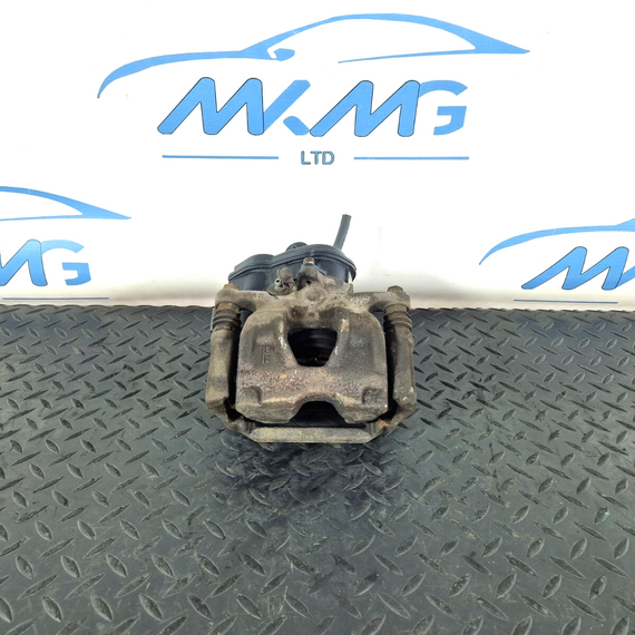 16-19 AUDI A4 B9 OEM REAR RIGHT O/S ELECTRIC BRAKE CALIPER 32355763