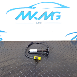 12-18 MERCEDES BENZ W176 GENUINE OEM BONNET ACTUATOR A1179061000