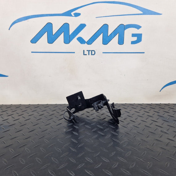 18-ON MERCEDES SPRINTER W907 W910 FIREWALL HOLDER BRACKET A9108301801