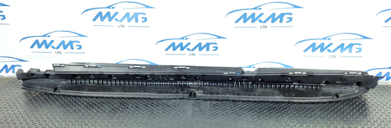 11-19 MERCEDES BENZ ML W166 LEFT PASSENGER SIDE SKIRT HOLDER BRACKET A1666900110