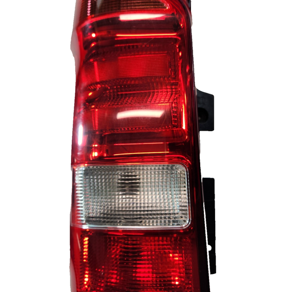 14-23 MERCEDES VITO W447 GENUINE REAR LEFT N/S/R TAIL LIGHT A4478200064