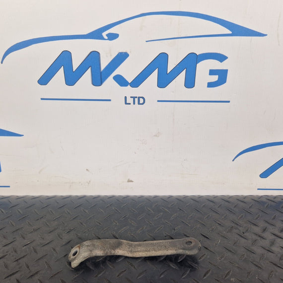 14-21 MERCEDES BENZ C300h W205 TURBO SUPPORT BRACKET A6510962840