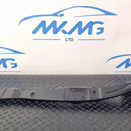 12-18 AUDI A6 C7 GENUINE OEM FRONT RIGHT O/S WING FENDER MOUNT BRACKET 4G0821112