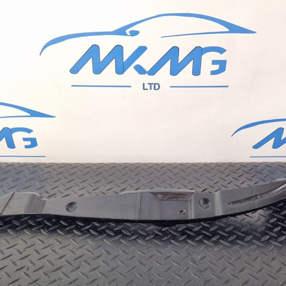 12-18 AUDI A6 C7 GENUINE OEM FRONT RIGHT O/S WING FENDER MOUNT BRACKET 4G0821112