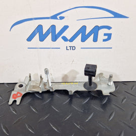 11-19 MERCEDES BENZ ML W166 EXHAUST SYSTEM PRESSURE SENSOR BRACKET A2464900840