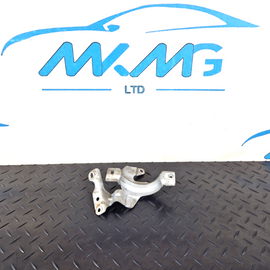 13-19 MERCEDES BENZ CLA C117 AMG OEM PUMP HOLDER BRACKET MOUNT A2465040040