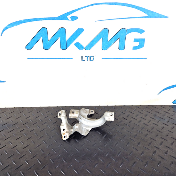13-19 MERCEDES BENZ CLA C117 AMG OEM PUMP HOLDER BRACKET MOUNT A2465040040
