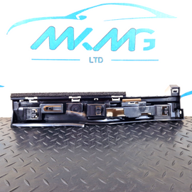 16-22 BMW X1 F48 GENUINE REAR RIGHT SIDE SIDESKIRT HOLDER 7332334