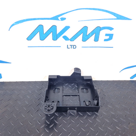 15-18 AUDI A7 4G GENUINE OEM BRACKET MOUNT TRIM 4G8907368