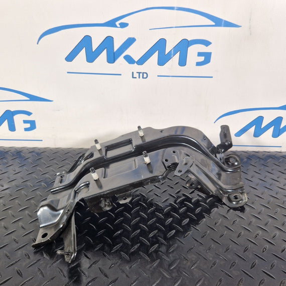 19-ON MERCEDES BENZ CLA C118 ENGINE BAY SUPPORT BRACKET A2475450700