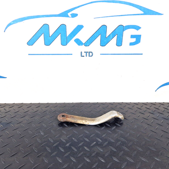 18-ON MERCEDES BENZ SPRINTER W907 TURBO SUPPORT BRACKET A6510962840