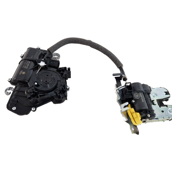 16-19 AUDI A4 B9 SPORT TAILGATE BOOT LID LOCK WITH ACTUATOR MOTOR 3V5827887B