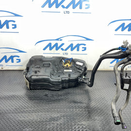 16-19 AUDI A4 B9 AVAN 2.0TDI DIESEL FUEL TANK WITH PUMP 8W0201021CG 8W02012WD