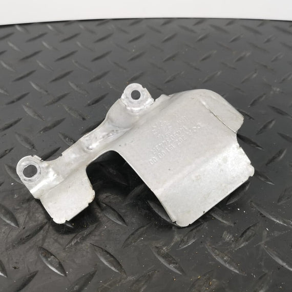 MERCEDES A-CLASS W177 V177 1.3 PETROL GENUINE HEAT SHIELD COVER A2821510000 B110
