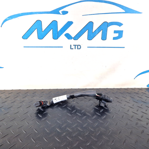 MERCEDES W205 BATTERY LEAD WIRING LOOM CABLE HYBRID CABLE HARNESS A2054404136