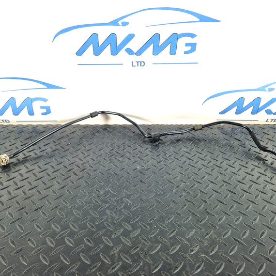 16-19 AUDI A4 AVANT B9 S-LINE GENUINE VACUUM BREATHER PIPE 8W0121081