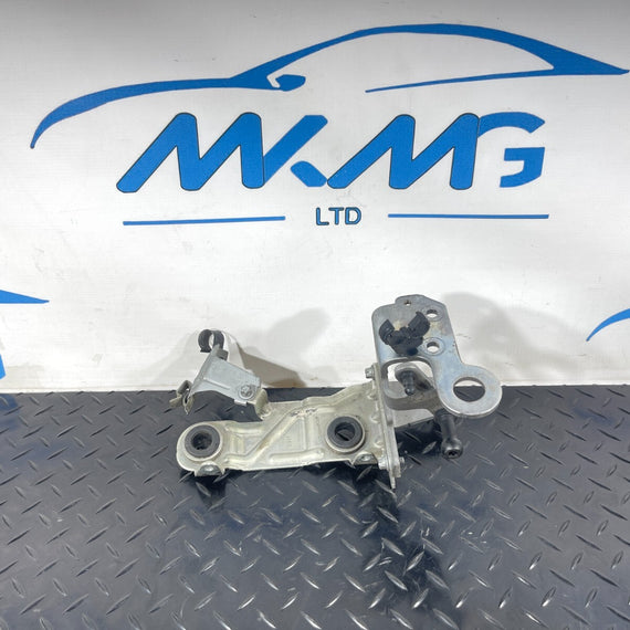 14-21 MERCEDES BENZ C350e W205 Engine Compartment Parts A2740940141