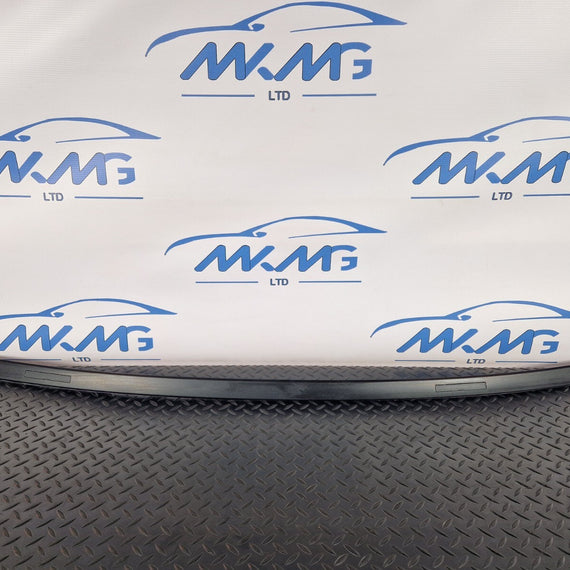 19-ON MERCEDES BENZ CLA C118 LEFT N/S ROOF RAIL TRIM COVER A1186905500