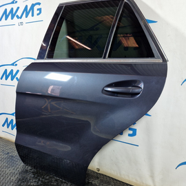 11-19 MERCEDES BENZ ML W166 REAR LEFT N/S/R COMPLETE DOOR IN TENORITE GREY 755