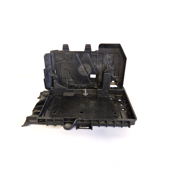 18-ON MERCEDES BENZ A CLASS W177 BATTERY BOX TRAY TRIM HOUSING COVER A1776204300