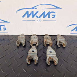 15-18 AUDI A7 4G 3.0 TDI CRTD FUEL INJECTOR CLAMP BRACKET 059216K X1