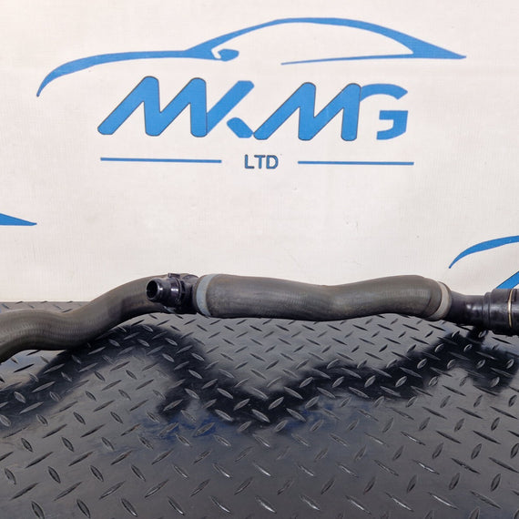 16-19 AUDI A4 B9 GENUINE  WATER COOLANT PIPE 8W0121140 8W0122293