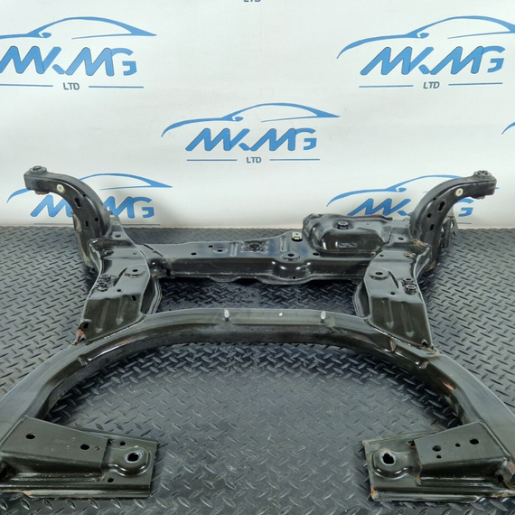 14-19 MERCEDES BENZ GLA X156 GENUINE FRONT AXLE SUSPENSION SUBFRAME A2466201200