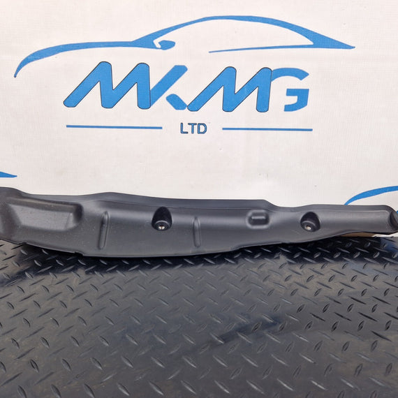 16-19 AUDI A4 B9 SALOON GENUINE FRONT LEFT WING FILLER INSULATOR 8W0821111